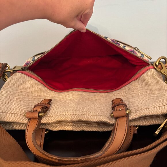 Fossil Bohemian Style Cream Geometric Design Explorer Fold Over Tote - Picture 13 of 15